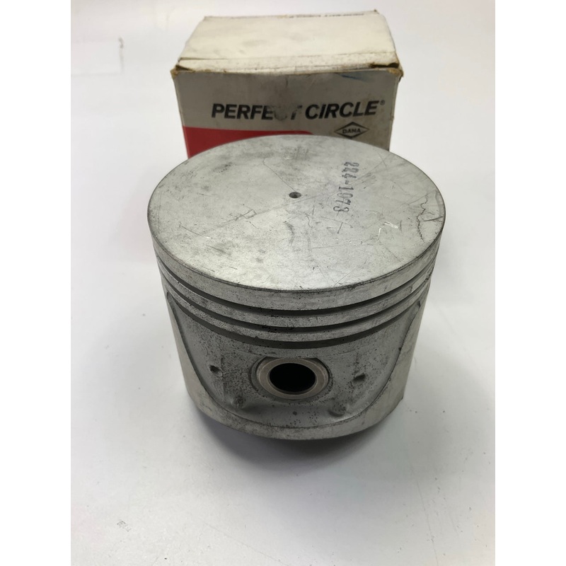 Perfect Circle 224-1973-030 Cast Piston .030'' For 1970-1974 Datsun 240z 260z