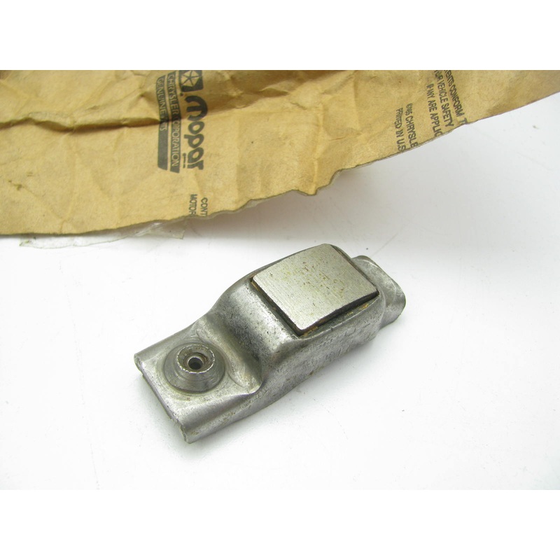 OEM For  Mopar Engine Rocker Arm 4397775 For Various 81-87   2.2L 2.5L