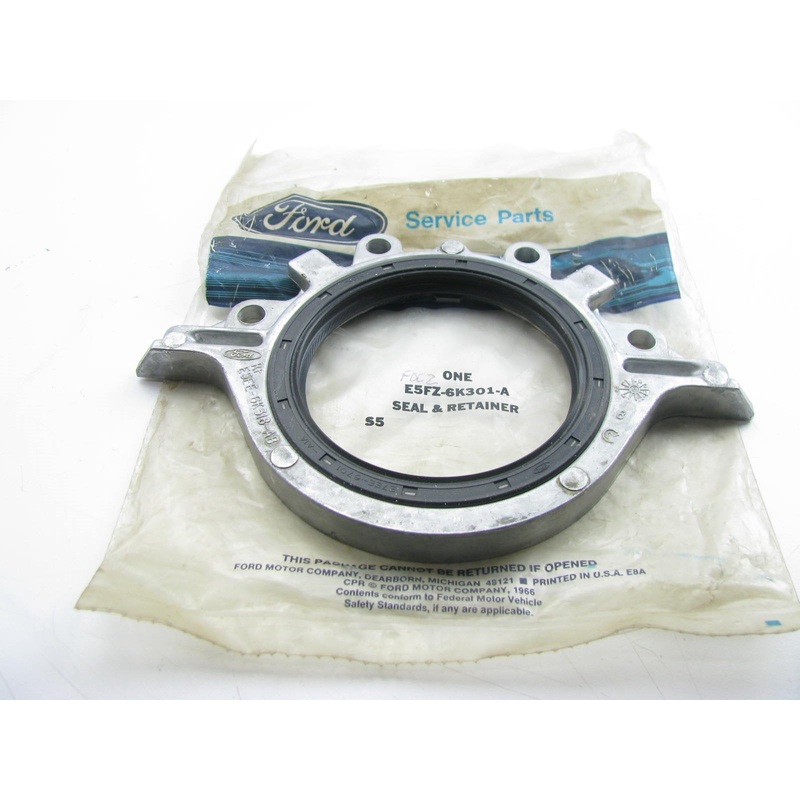 NOS OEM 1985-up Ford 1.9L E5FZ-6K301-A Rear Main Seal Retainer Housing & Seal