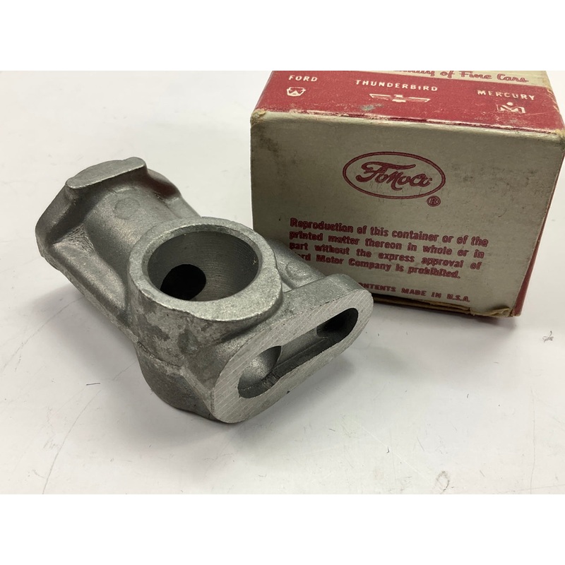NOS - OEM Ford C0DE-6531-A Rocker Arm Shaft Support 1960-1972 144 170 200 250-L6