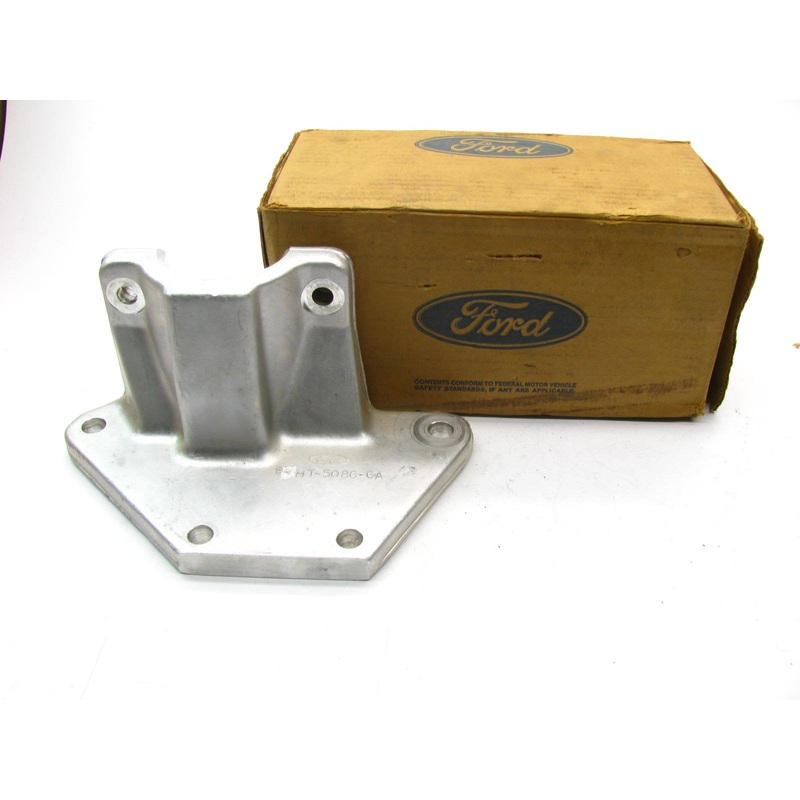 NOS OEM Ford Truck F5HZ-6A067-A Enigne Support Motor Mount Bracket F4HT-5086-CA