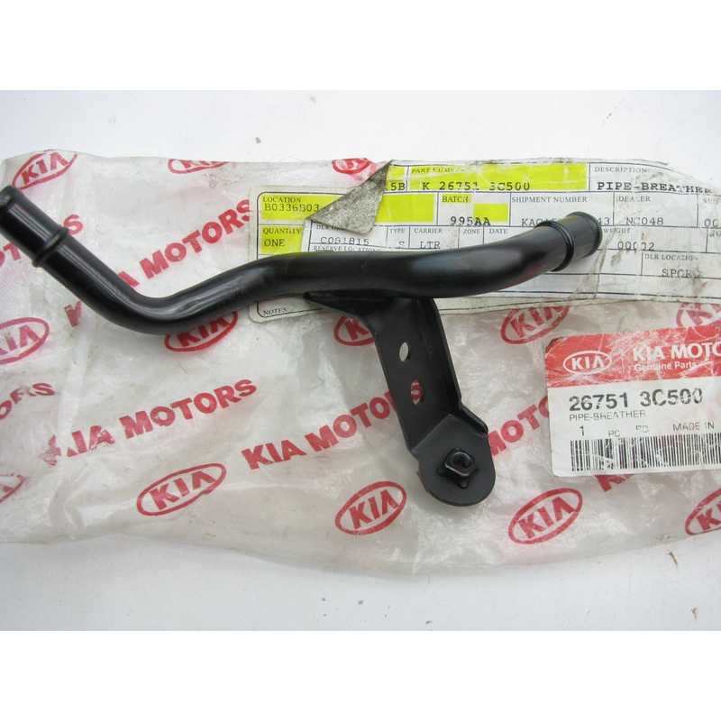 New OEM Engine Crankcase Breather Pipe Tube For 2007-08 Kia Sorento 267513C500