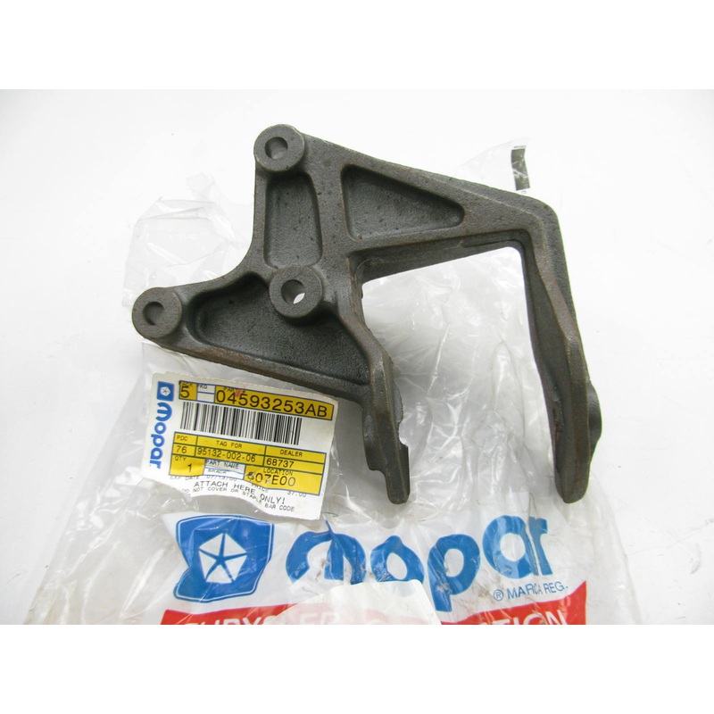 NEW OEM Rear Engine Mount Bracket 4593253AB For 95-00 Stratus, Cirrus Breeze 2.0