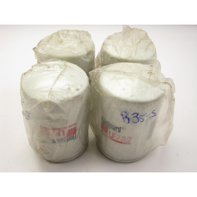 (4) Fleetguard LF782 Engine Oil Filter