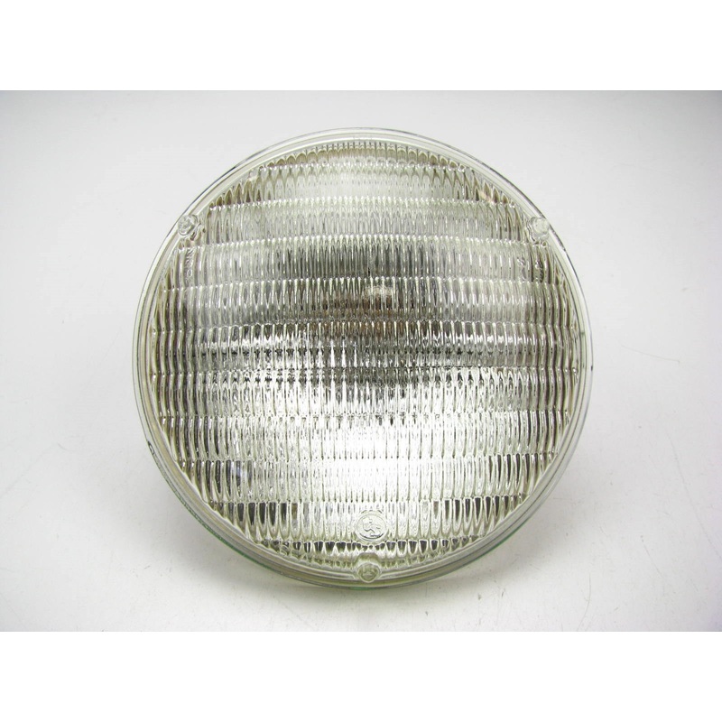 Wagner H4815 Halogen Lamp Light Bulb W/ Slip-on Terminals 90W 28V 28 Volt PAR46