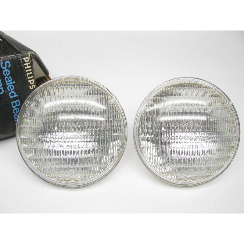 (x2) Philips 4578  - 60w 28v PAR46 Sealed Beam Aviation Light Bulb
