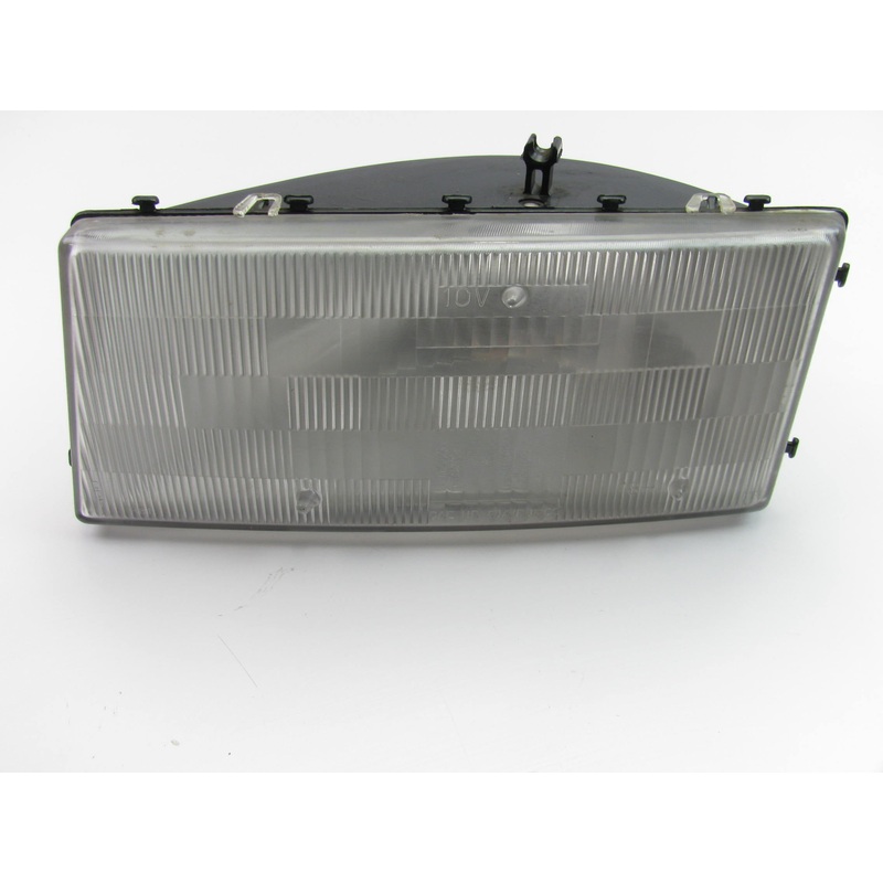 USED OEM 04773253 Left Headlamp Headlight For 89-95 Spirit Acclaim 90-94 LeBaron