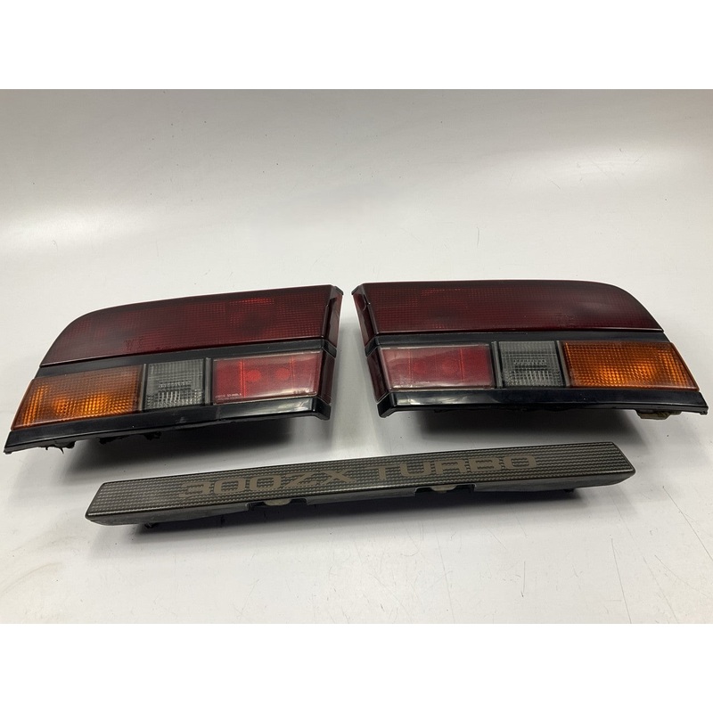 USED OEM For 1984-1986 Nissan 300zx Z31 TURBO Left Right + Center Tail Lights