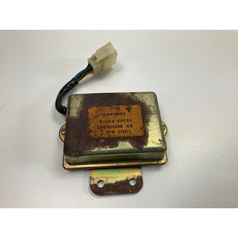 USED - Rear Defogger Defrost Control Module 25355-P7100 OEM For 1981-1983 280zx