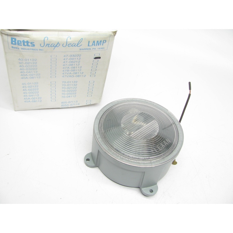 Vintage Betts Surface Mount Backup Lamp Light 47-04112  47-SERIES
