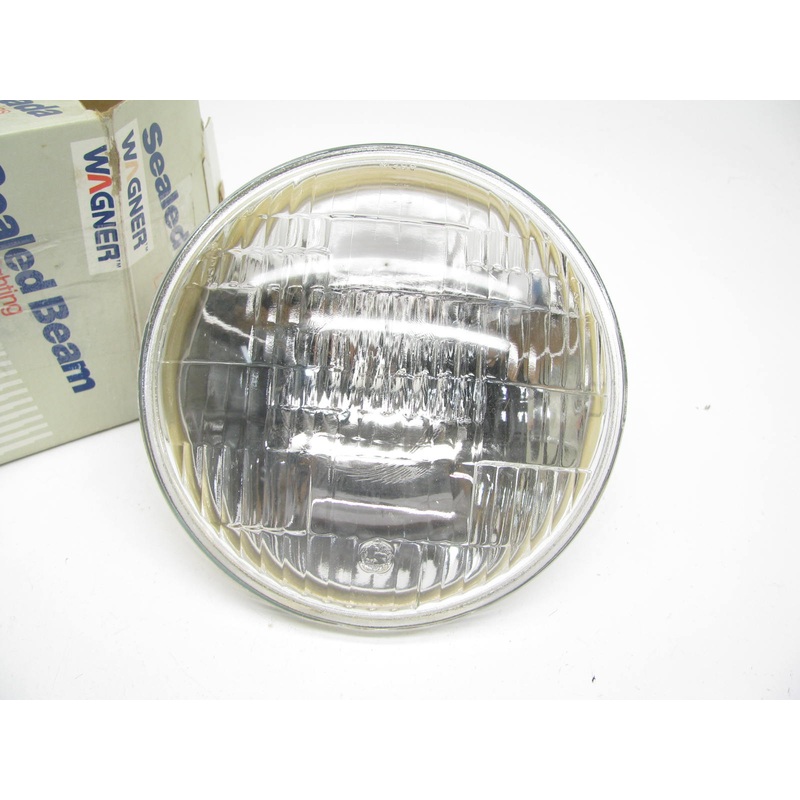 Wagner 4431 Sealed Beam HI/LO HeadLight Bulb