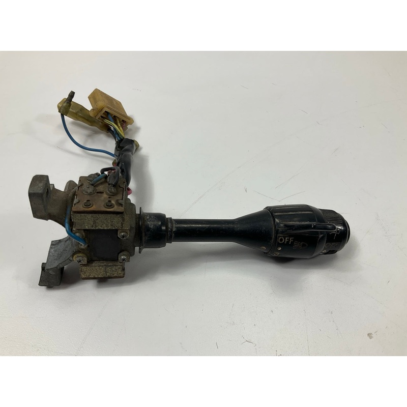 USED #133 - Headlight Head Lamp Wiper Switch OEM For 1970 Datsun 240z Series 1