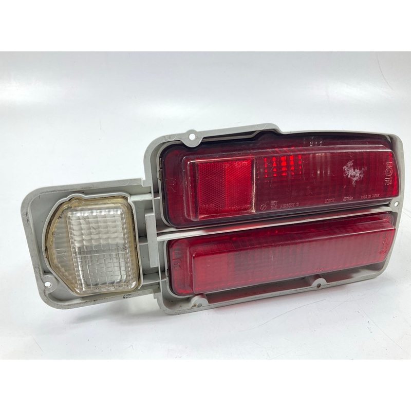 USED #630 - Right Passengers Side Tail Light Taillight Lamp For 74-78 260z 280z