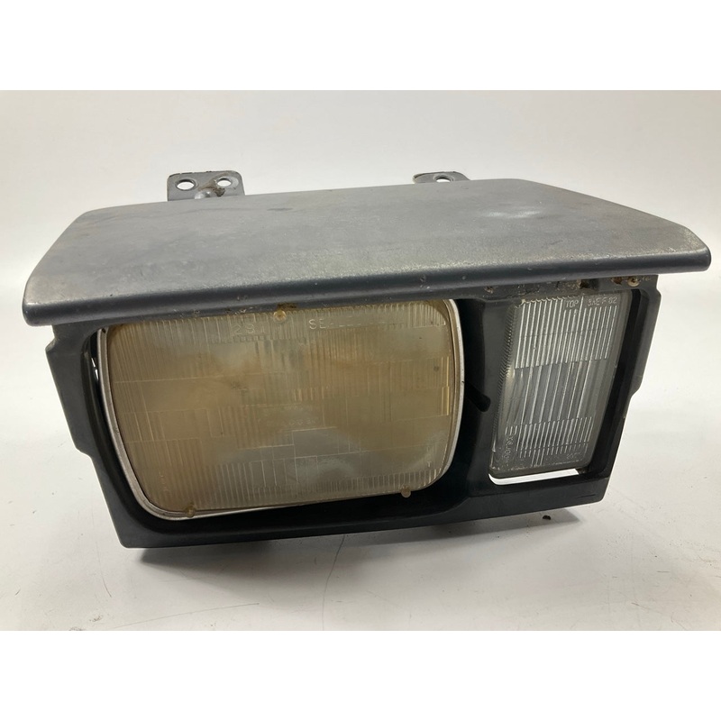 USED #837 - Right Passengers Side Headlight Headlamp OEM For 1984-1986 300zx Z31