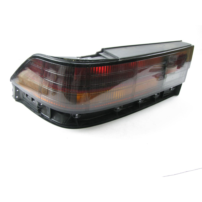 USED - EXCELLENT COND. OEM FORD Left Drivers Tail Light Lamp 1989-1992 Probe