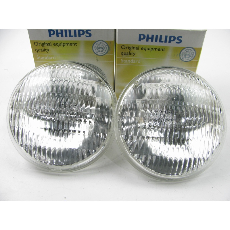 (2) Philips Standard Sealed Beam Lamp Light Bulbs H4578 28V 60W