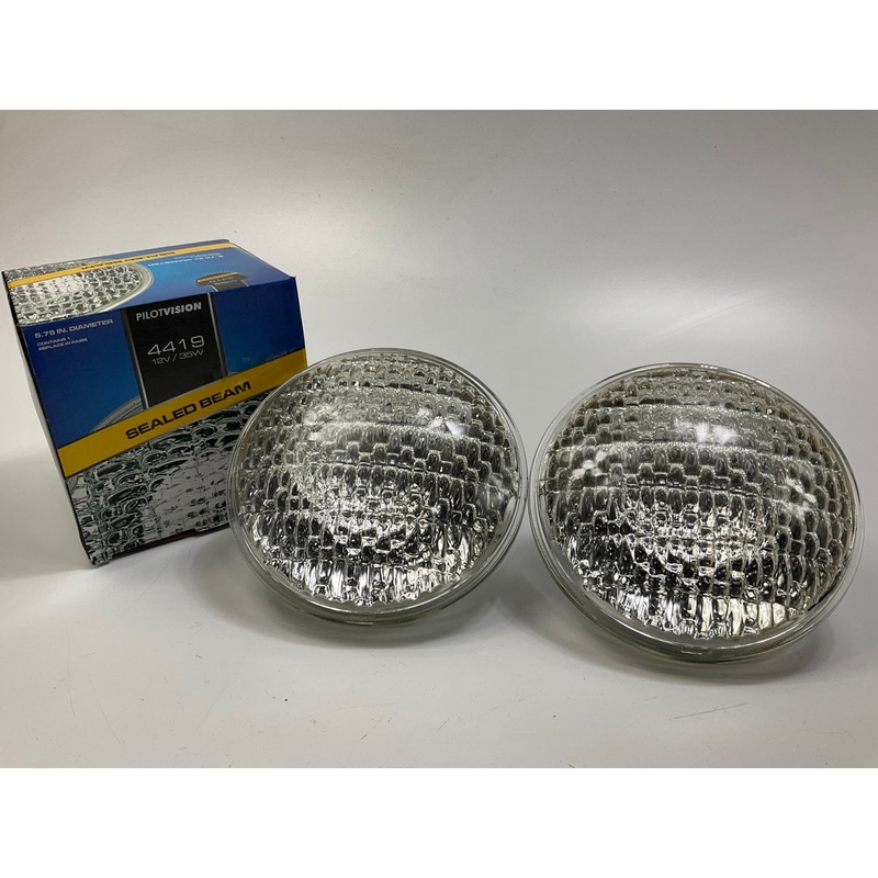 (2) Pilot 4419 Sealed Beam Headlight Lamp Light Bulb 12V 35W