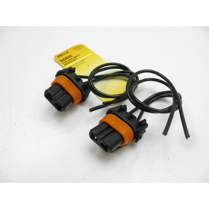 (2) Pilot # 9005 Headlight Head Light Bulb Sockets W/ Wire Pigtail