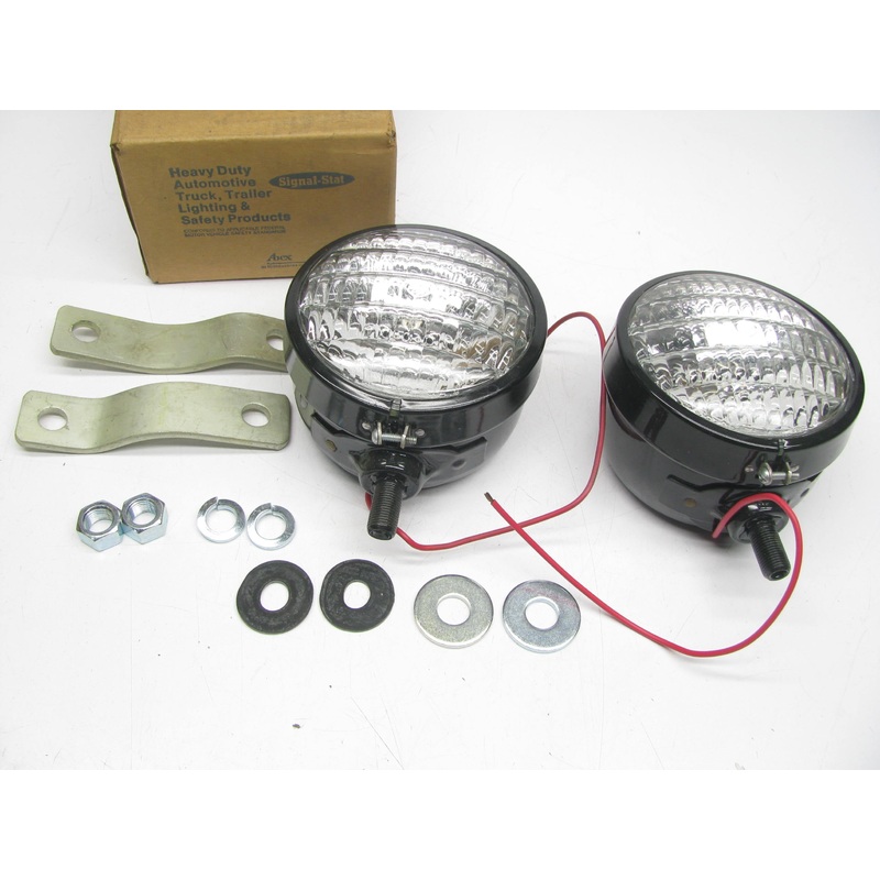 (2) Signal-Stat 650W - Par 36 4'' Utility Work Light Lamps, Black, With Brackets