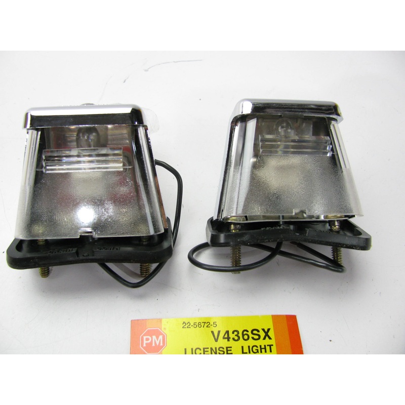 (2) Peterson Manufacturing V436SX Stud Mount License Plate Light Lamp, Chrome