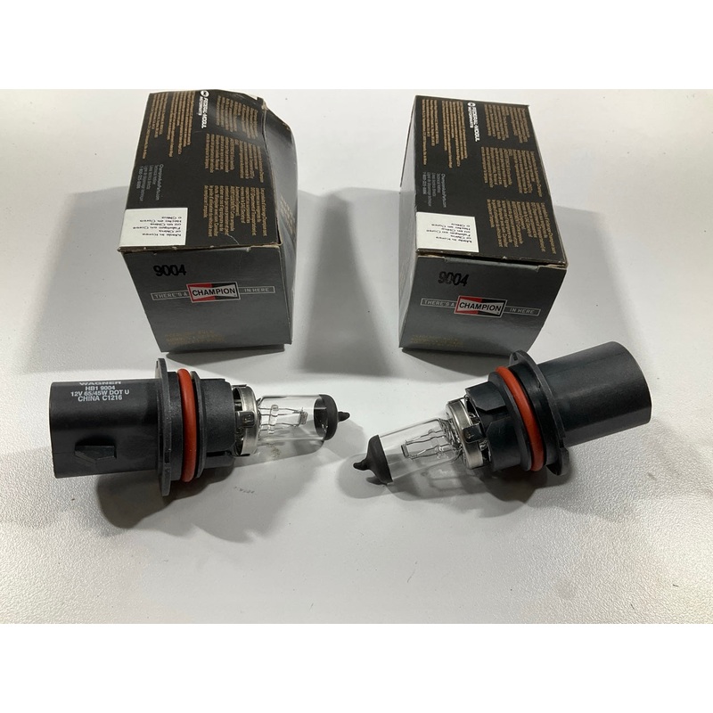(2) Champion 9004 Headlamp Headlight Lamp Light Bulb