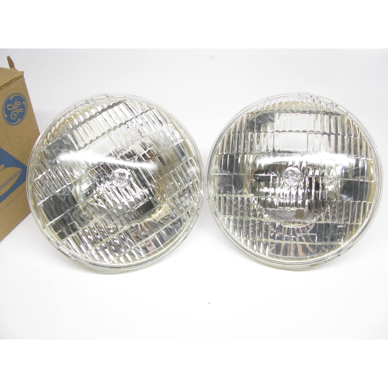 (2) GE 4800 50w 28v PAR56 3 Contact Lugs Base Military Incandescent Bulb 28 Volt