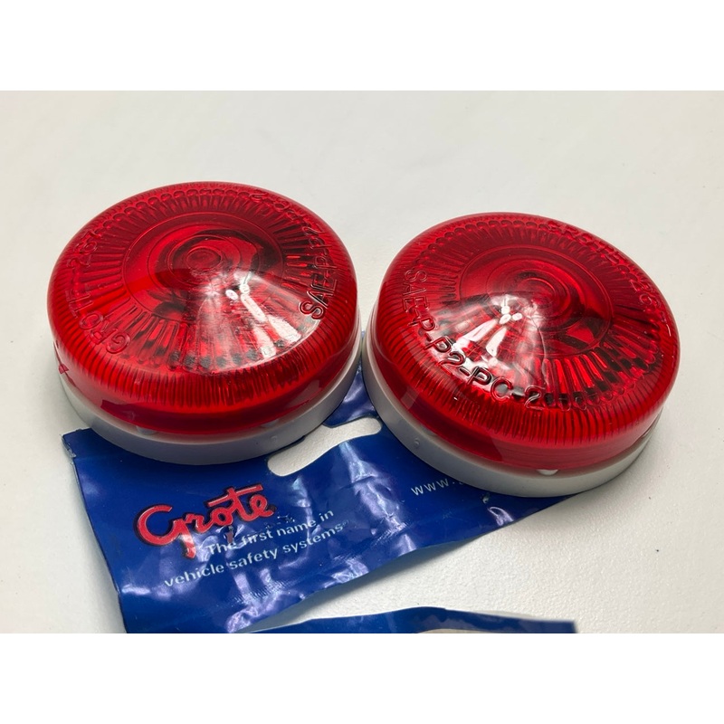 (2) Grote 45412 Surface Mount Clearance Side Marker Lamp Light - RED Round 2.5''