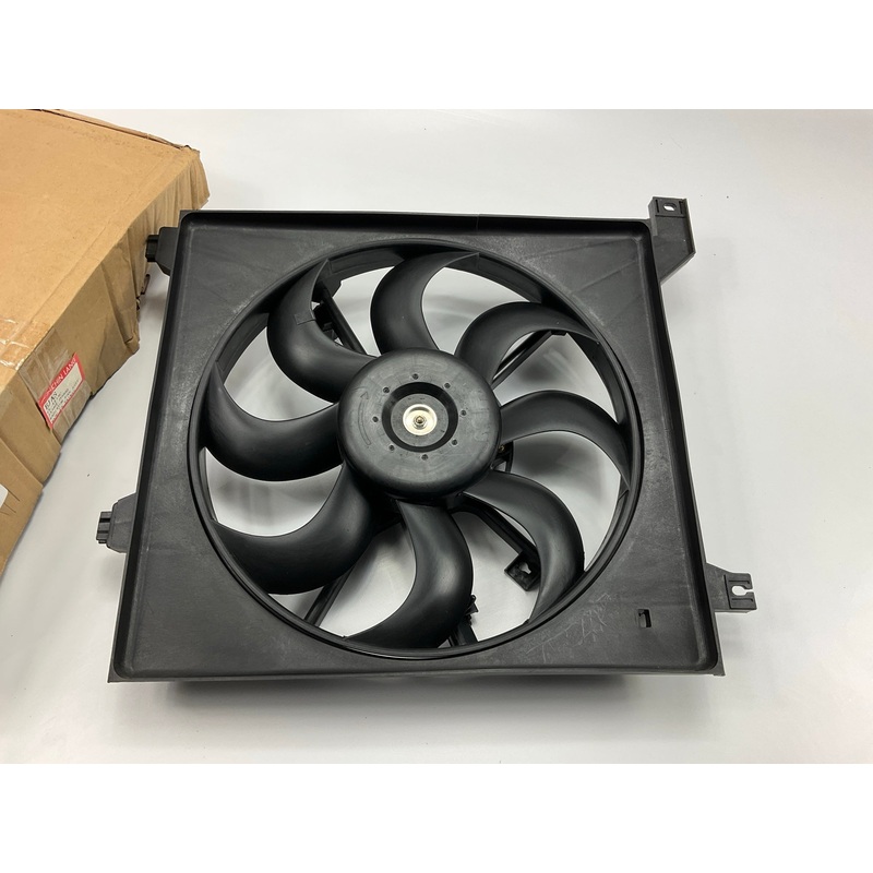Chin Lang CL-4135C Left Engine Cooling Fan For 2004-2009 Kia Spectra 2.0L-L4