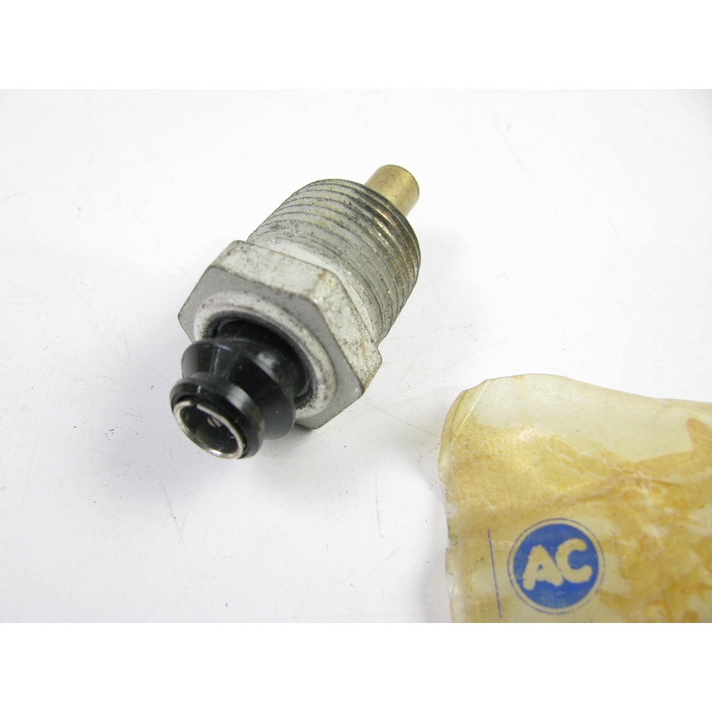 Acdelco 8993311 Engine Coolant Temperature Sensor Sender Switch