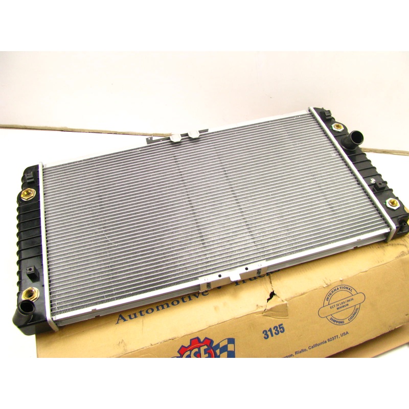 Autopart International 1605-370666 Radiator For 1995-1996 Oldsmobile Aurora 4.0L