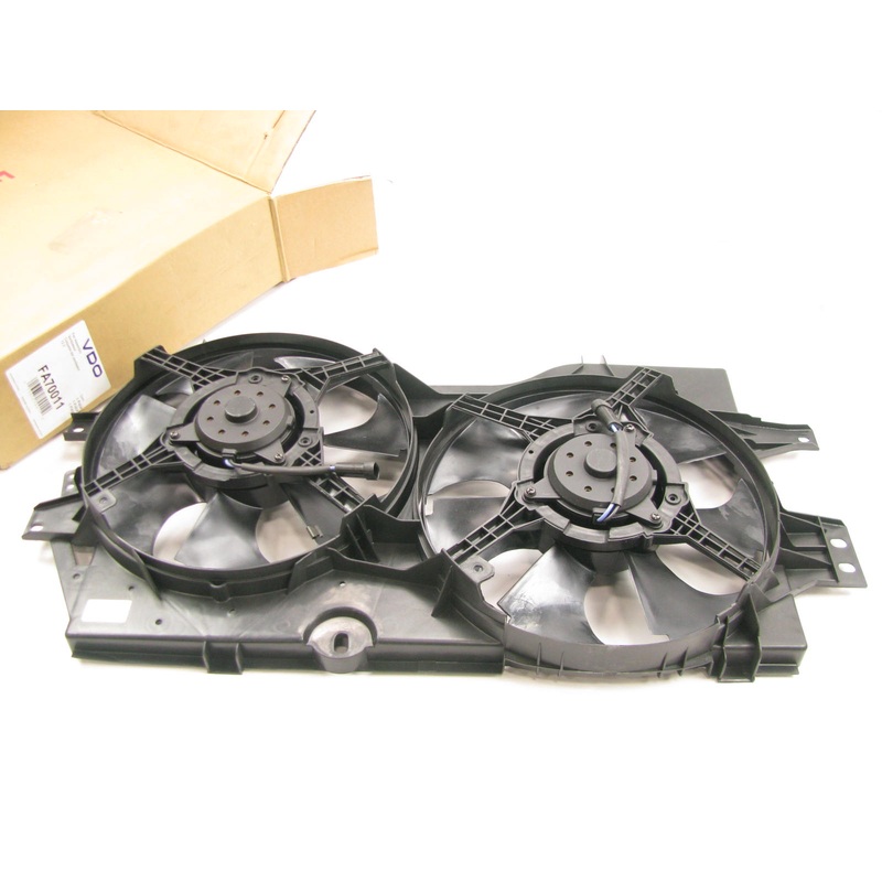 VDO FA70011 Dual Radiator And Condenser Fan Assembly