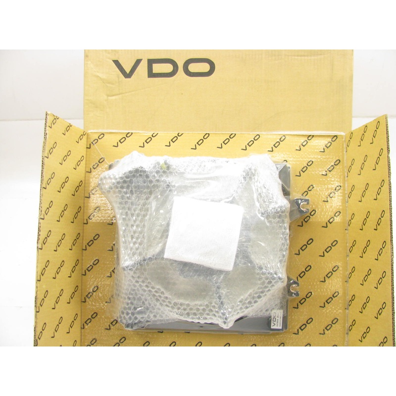 VDO FA70018 A/C Condenser Fan For 1995-1998 Neon 2.0L