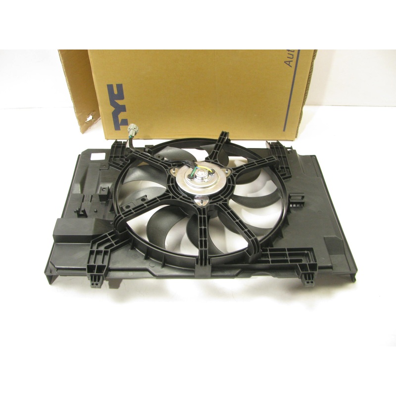 TYC 622470  Condenser Fan Assembly For 2009-2014 Nissan Cube 1.8L-L4