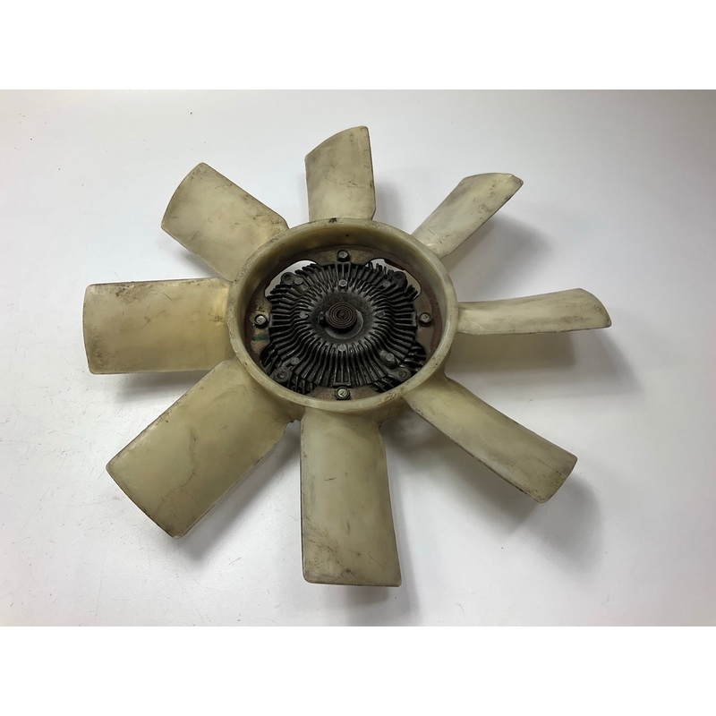USED #10 - OEM Fan Clutch & Plastic Fan Blade For 1979-1983 Datsun 280zx L28