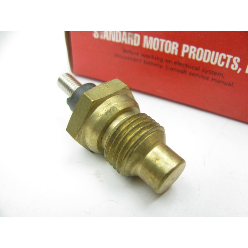 Standard Motor Products TS105 Engine Coolant Temperature Sender Sensor Switch