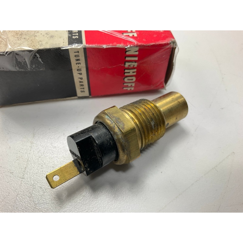 Niehoff DR-136B Engine Coolant Water Temperature Sender Sensor For Warning Light