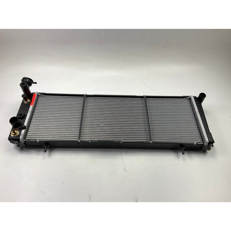 NEW UNBOXED Spectra CU1193 Radiator For 1991-2001 Jeep Cherokee 4.0L