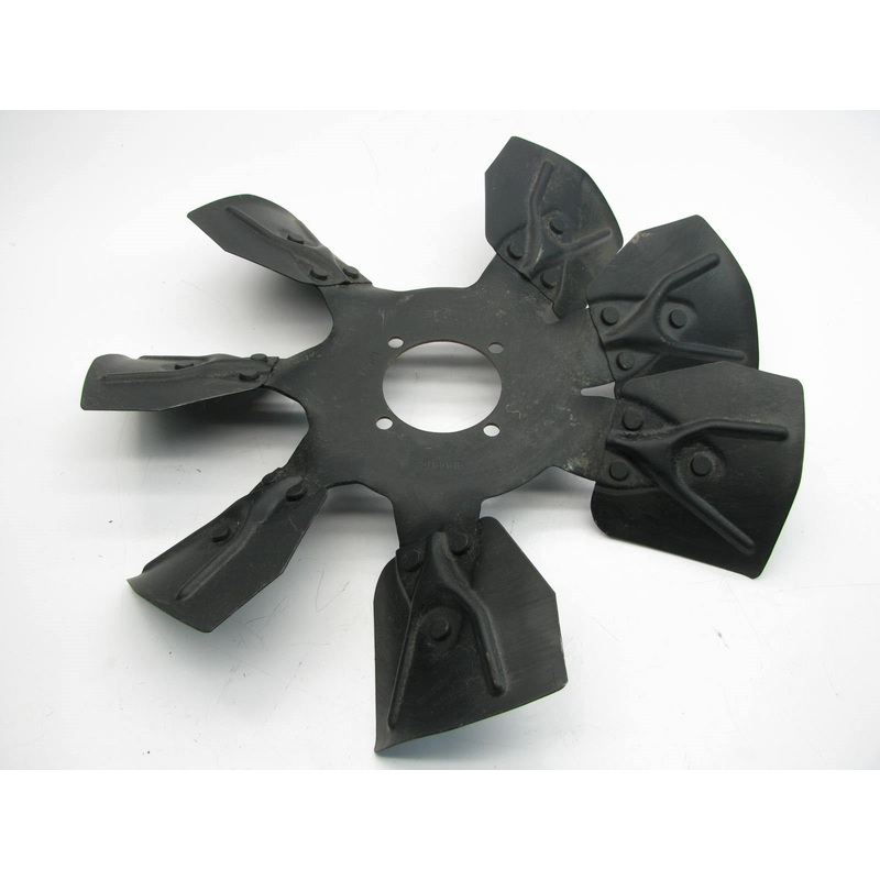 NEW OUT OF BOX Ford E9SE-8600-FA Cooling Fan Blade 89-93 Thunderbird Cougar 3.8L