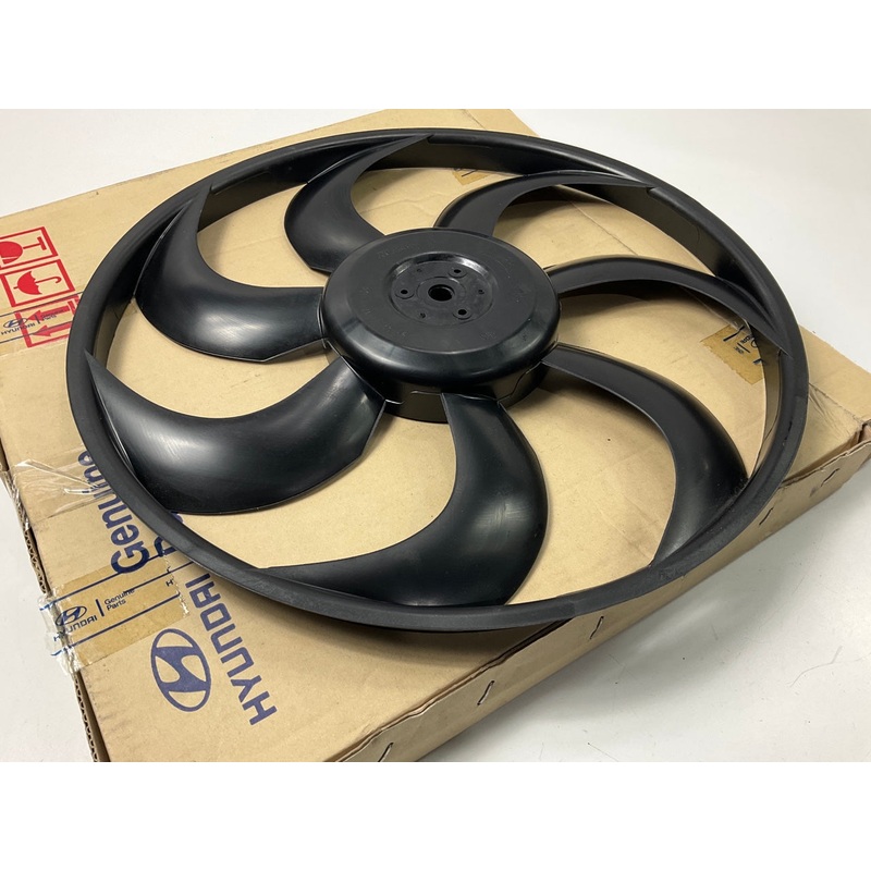 NEW Radiator Fan Motor Cooling Fan Blade OEM For 10-12 Genesis Coupe 252312M000