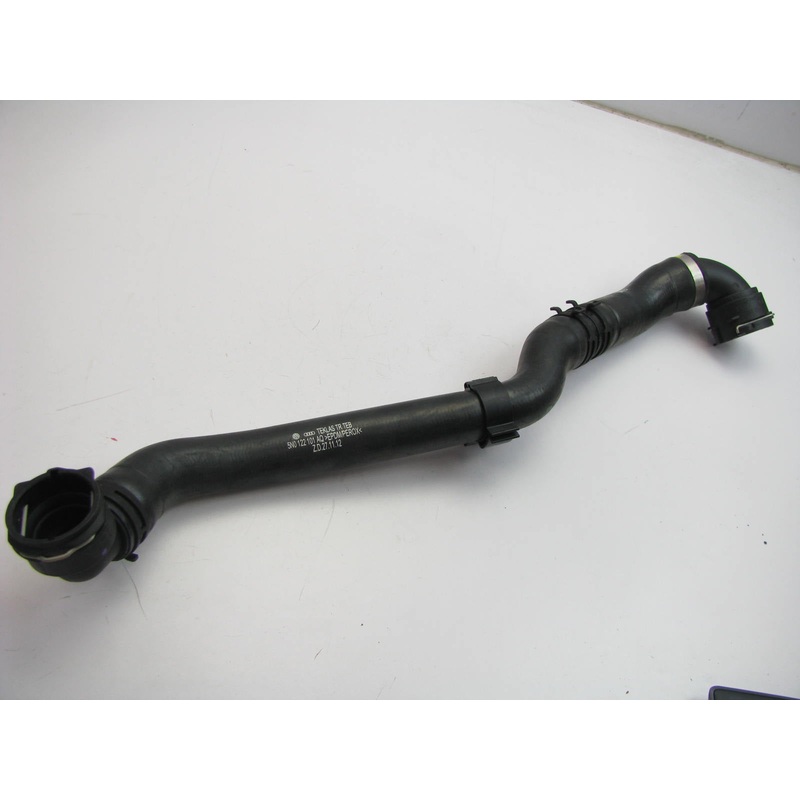 NEW GENUINE OEM Vw Audi Upper Radiator Coolant Hose 16-18 Audi Q3 & Q3 Quattro