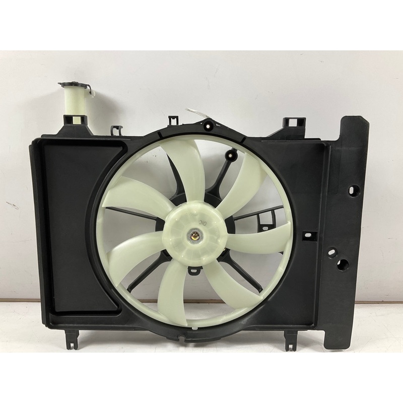 NEW Aftermarket 16711-21110 Radiator Cooling Fan Assembly For 2007-2012 Yaris