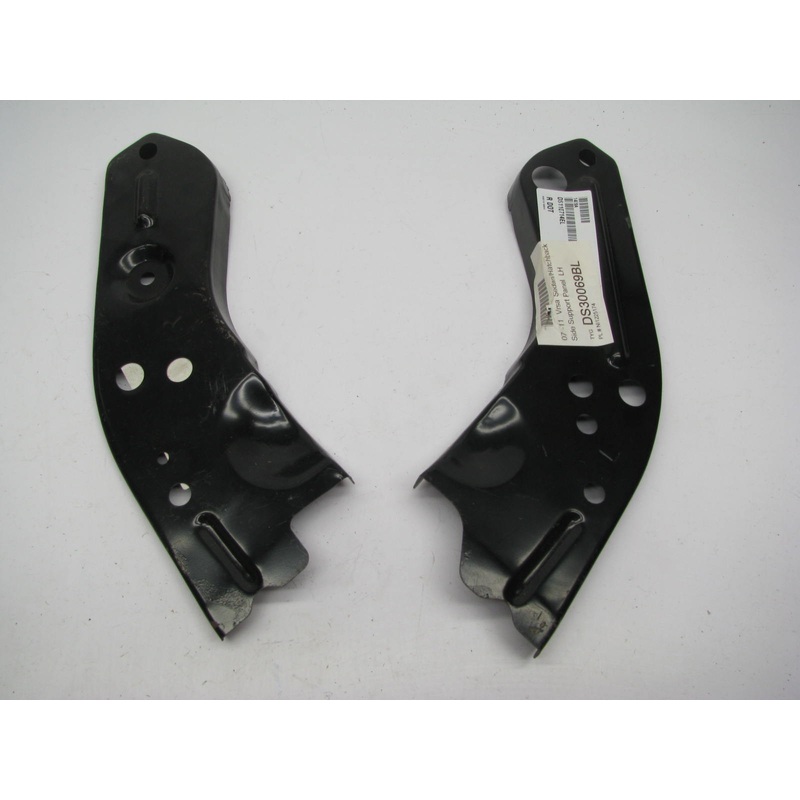 NEW AFTERMARKET - Left & Right Radiator Supports For 2007-2012 Nissan Versa