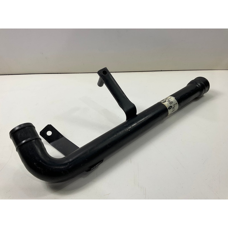 NEW Ford E2HZ-8290-A Radiator Hose Extension Pipe 1981-82 L9000 Cummins NTC NHC