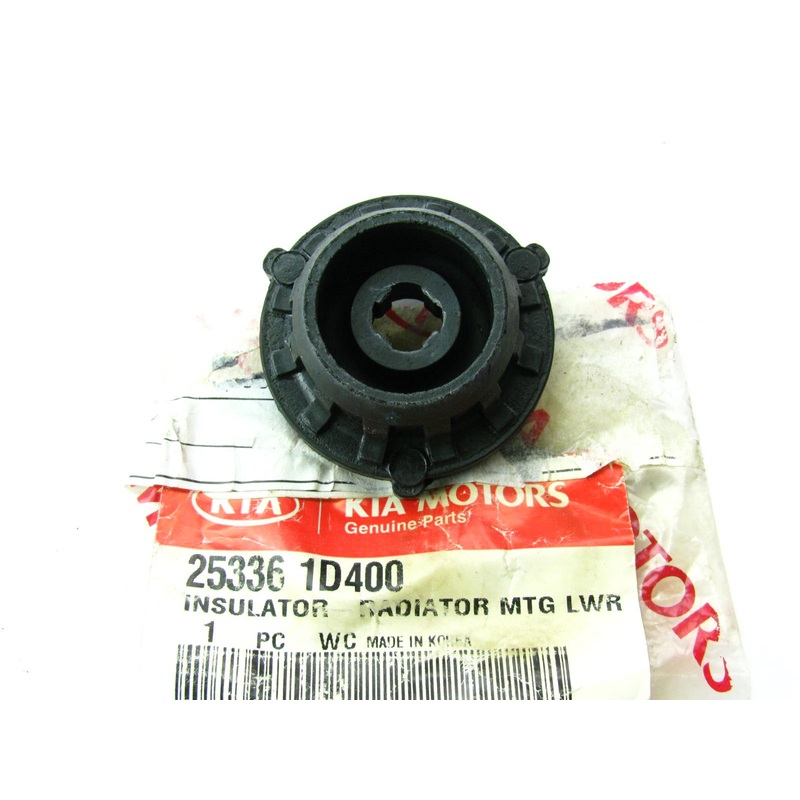 New Genuine Engine Radiator LOWER Mounting Insulator OEM For 2006-2011 Kia Rondo