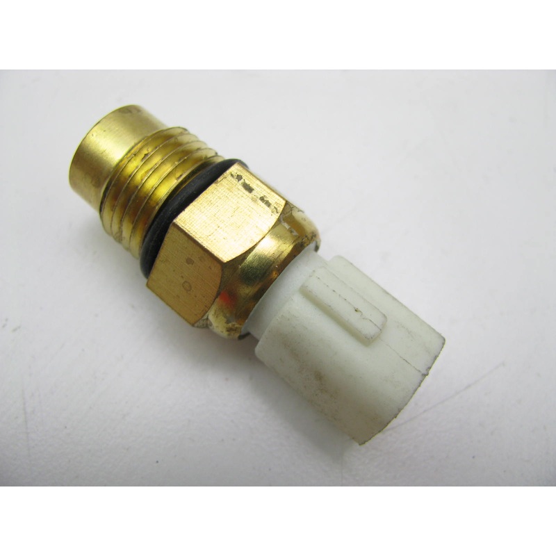 NEW - OUT OF BOX TS378 Engine Coolant Fan Temperature Switch - TFS23 SW653