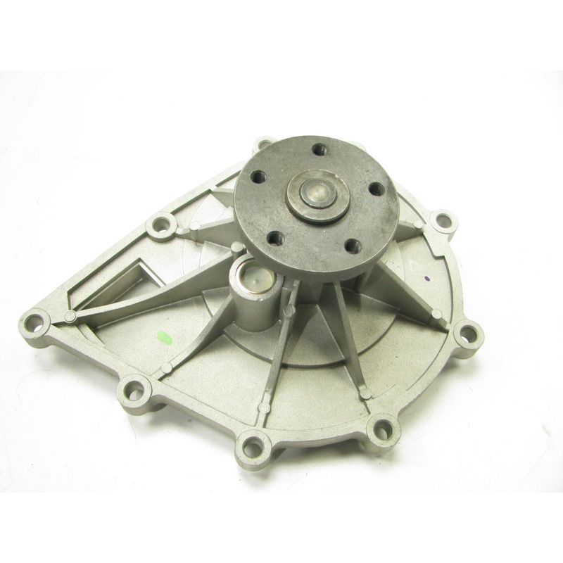 NEW - OUT OF BOX WP-2711 Engine Water Pump