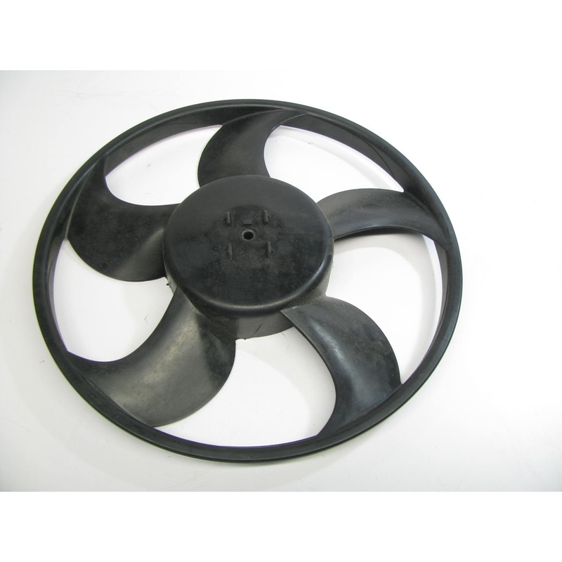 NEW - OUT OF BOX 25231-2D400 Engine Cooling Fan Blade For 01-08 Hyundai Tiburon
