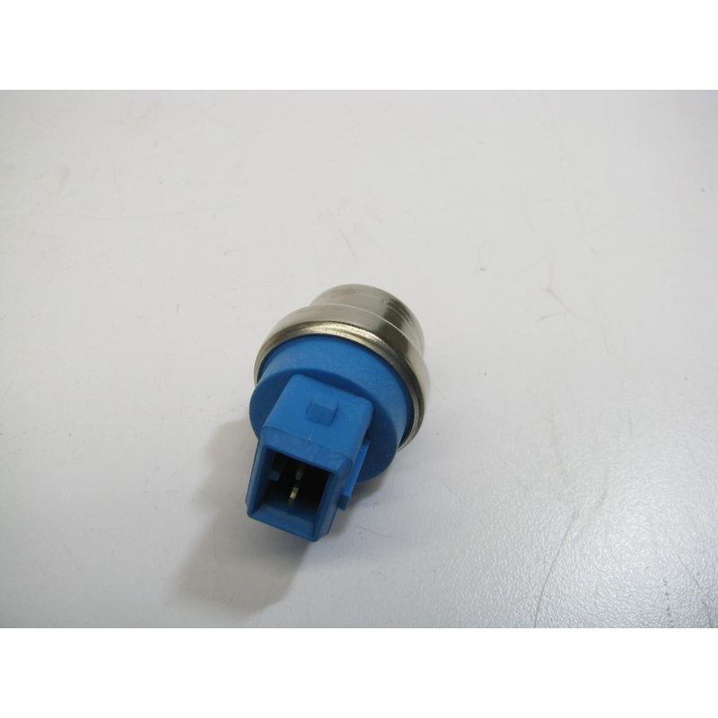 NEW - OUT OF BOX 5S1476 Coolant Temperature Sensor 90-00 VW Audi 1.8L 1.9L 2.0L